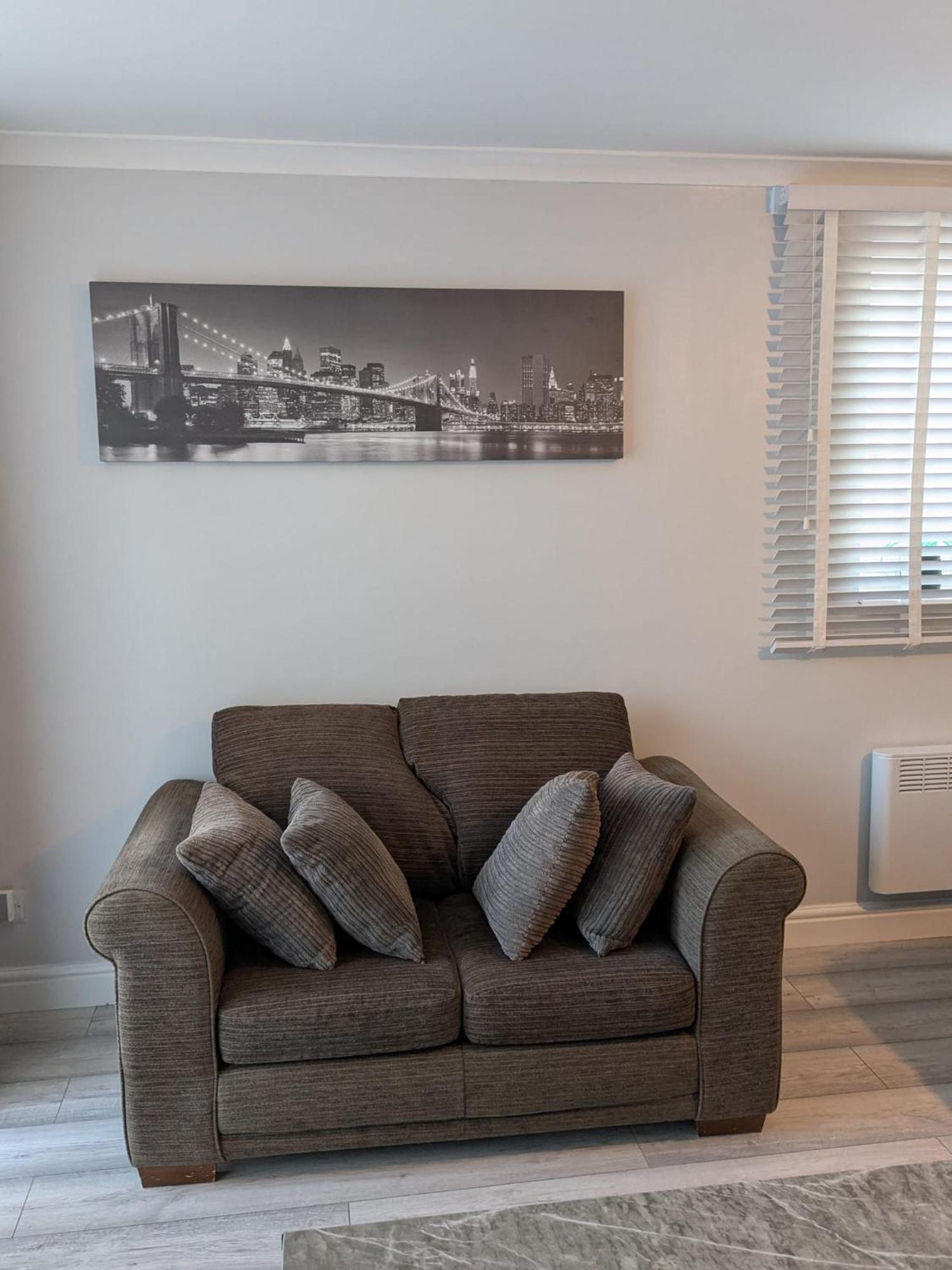 A&A Apartment Basildon Nevendon Exterior foto